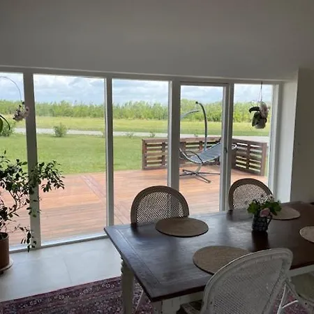 Apartmán Uforstyrret Og Moderne Gadstrup